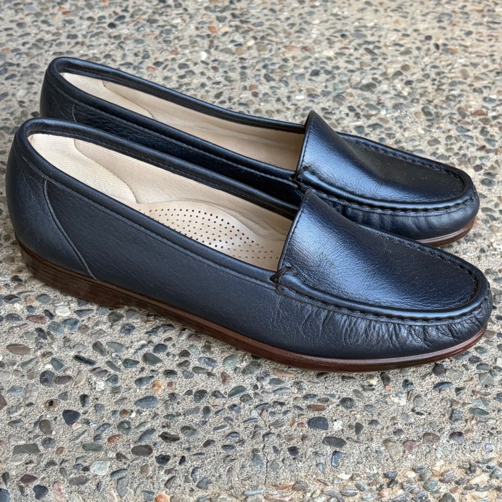 SAS Tripad Comfort Navy Blue Leather Loafers Womens 8.5 M Made in USA Flats